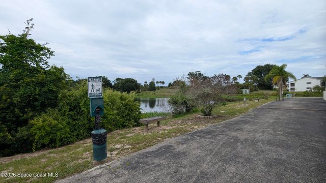 2170 Knox Mcrae Drive 8, Titusville, FL 32780