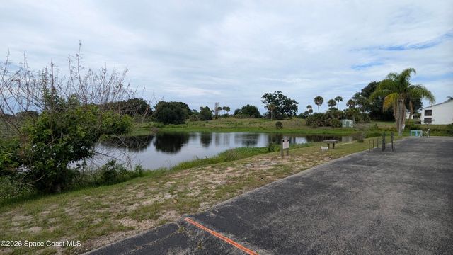 2170 Knox Mcrae Drive 8, Titusville, FL 32780