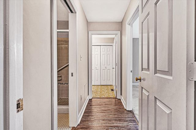 2537 South Clearing RD, Salem, VA 24153