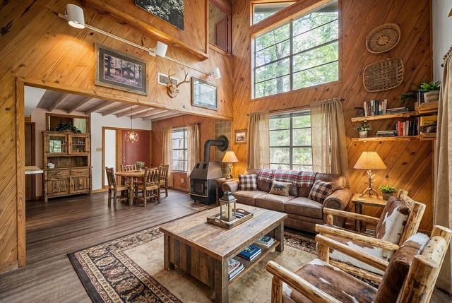 420 Private Road 8585, Winnsboro, TX 75494