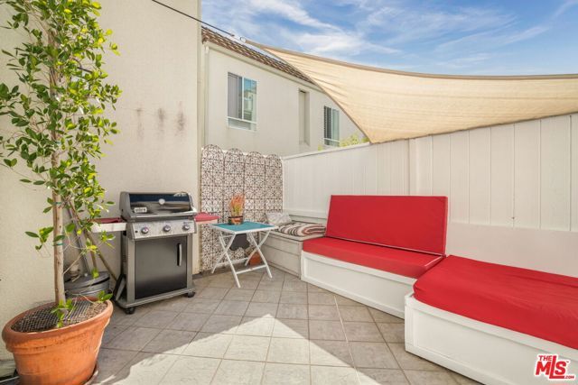 4242 Stansbury Avenue 116, Sherman Oaks, CA 91423