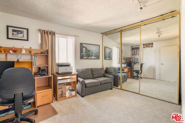 4242 Stansbury Avenue 116, Sherman Oaks, CA 91423