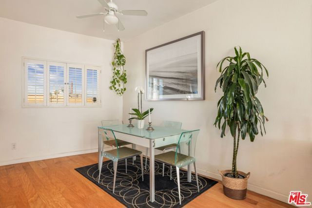4242 Stansbury Avenue 116, Sherman Oaks, CA 91423