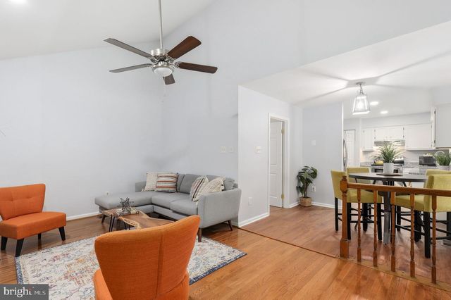 19104 GUNNERFIELD LN, Germantown, MD 20874