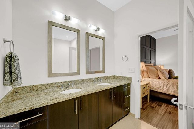 1080 Peachtree St. NE 702, Atlanta, GA 30309