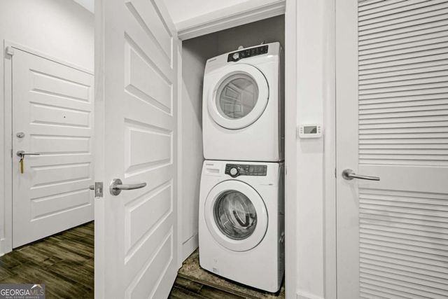 1080 Peachtree St. NE 702, Atlanta, GA 30309