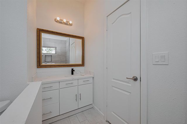 581 Road 51022, Cleveland, TX 77327