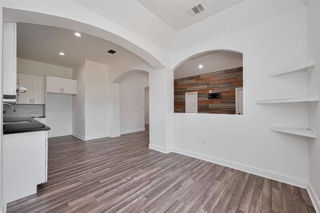 581 Road 51022, Cleveland, TX 77327