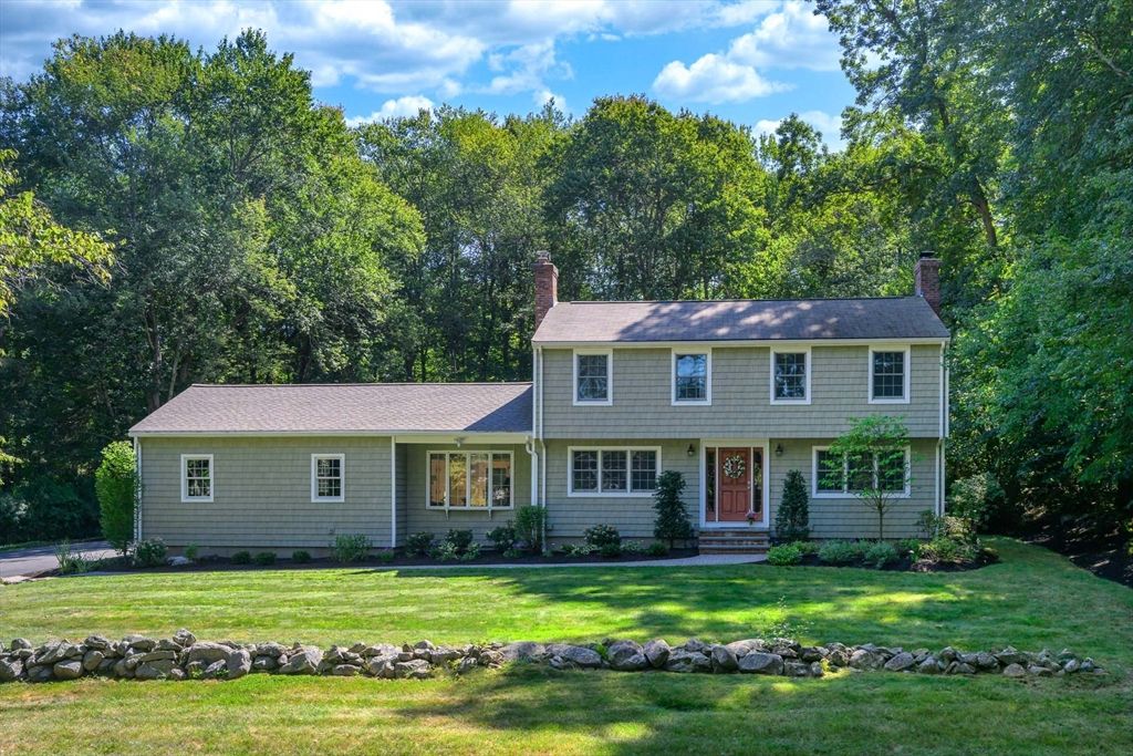 14 High Street, Southborough, MA 01772