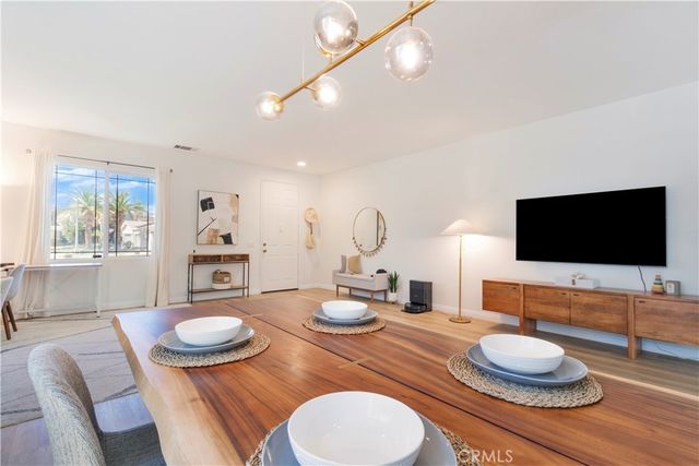 12947 Oakdale, Corona, CA 92880