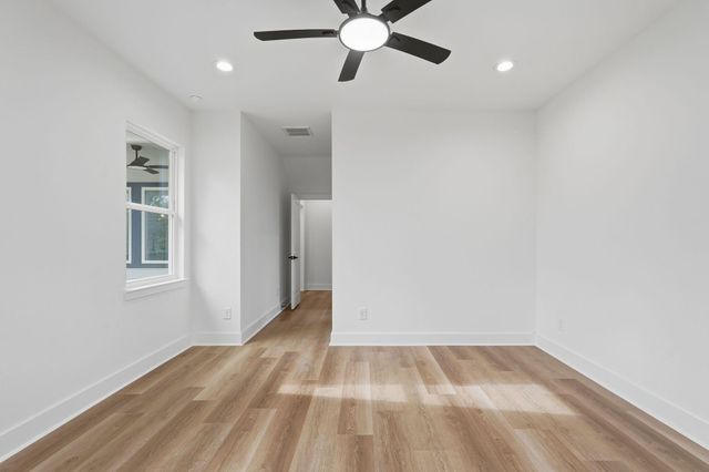 210 Big Deer Drive, Crosby, TX 77532