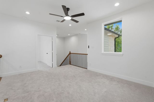 210 Big Deer Drive, Crosby, TX 77532