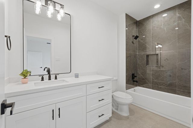 210 Big Deer Drive, Crosby, TX 77532