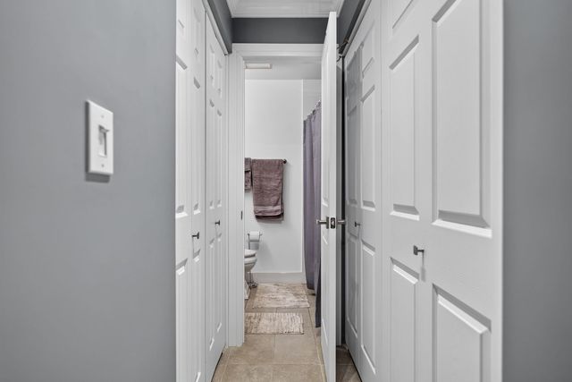 3110 Pheasant Creek Drive 209, Northbrook, IL 60062