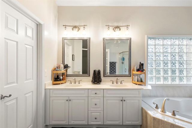 1105 WINEBERRY COURT, Ocoee, FL 34761