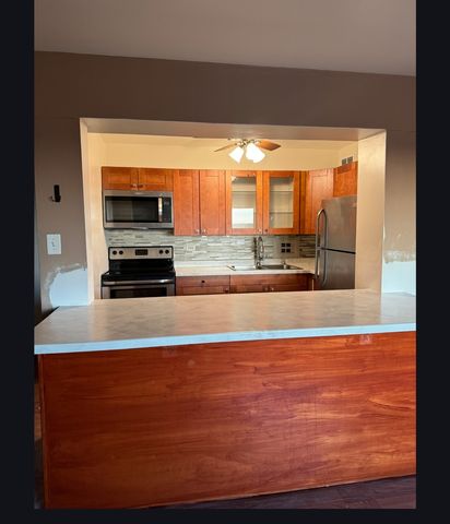 7337 S SOUTH SHORE Drive 1030, Chicago, IL 60649