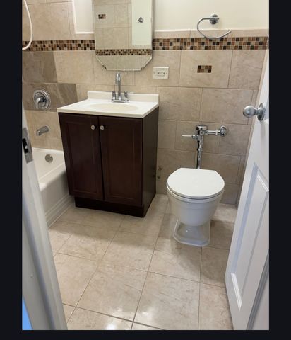 7337 S SOUTH SHORE Drive 1030, Chicago, IL 60649