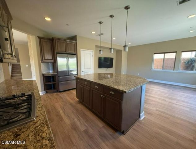 7036 Baneberry Avenue, Moorpark, CA 93021