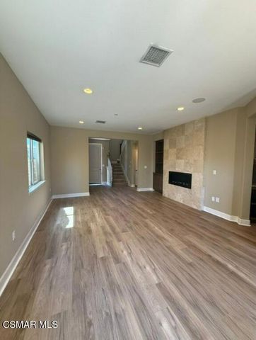 7036 Baneberry Avenue, Moorpark, CA 93021