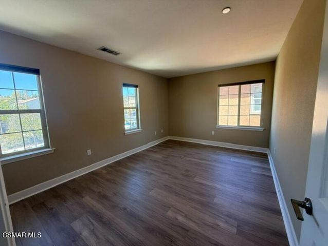 7036 Baneberry Avenue, Moorpark, CA 93021