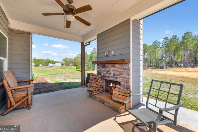 141 May Lane, Carnesville, GA 30521