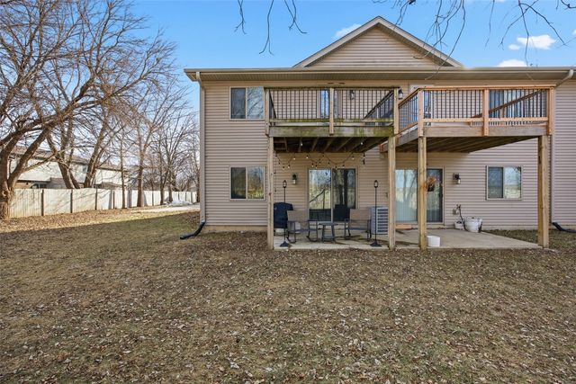 100 N Copeland Lane, North Liberty, IA 52317
