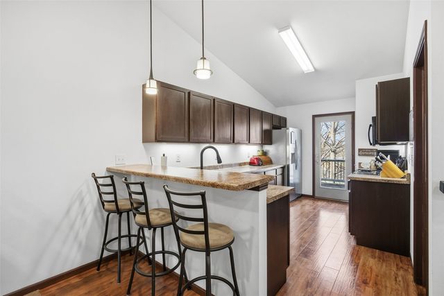 100 N Copeland Lane, North Liberty, IA 52317