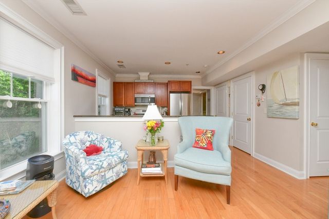 3 Honora Ct 3, Bourne, MA 02532