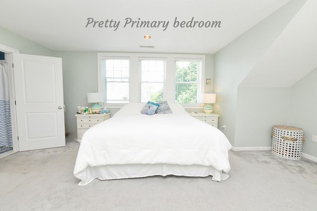 3 Honora Ct 3, Bourne, MA 02532