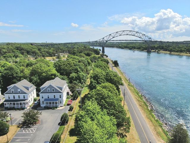 3 Honora Ct 3, Bourne, MA 02532