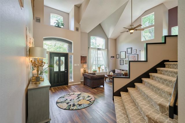 37 Pinepath Place, The Woodlands, TX 77381