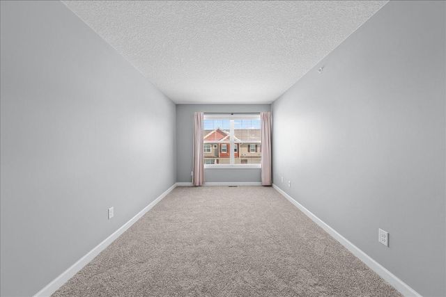 9888 5th Street Lane N, Lake Elmo, MN 55042