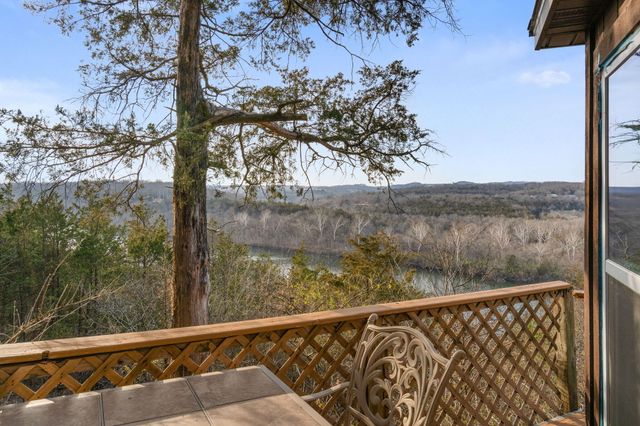 282 Thistle Road, Branson, MO 65616