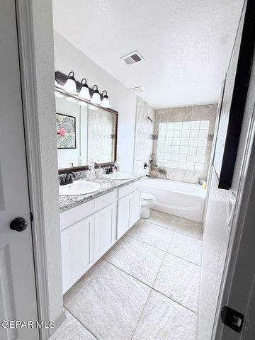 13844 Carolina Ponce Avenue, El Paso, TX 79928