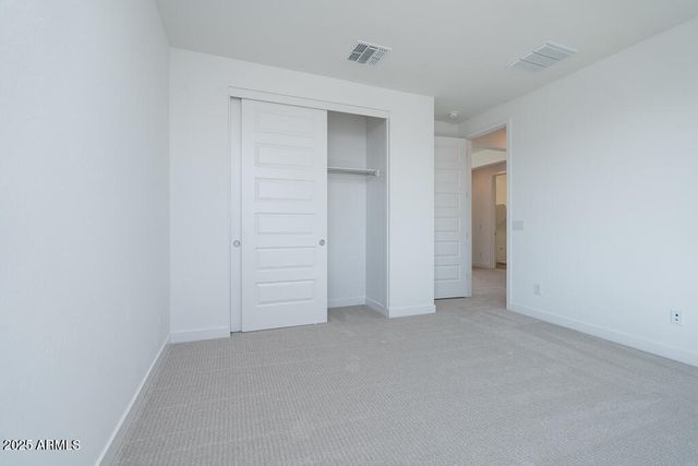 5927 S GRANITE Street, Gilbert, AZ 85298