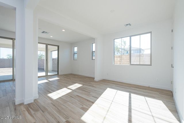 5927 S GRANITE Street, Gilbert, AZ 85298