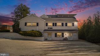 808 BETHLEHEM PIKE #5, Glenside, PA 19038