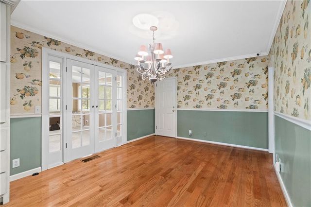 204 Sherwood Drive, Calhoun, GA 30701