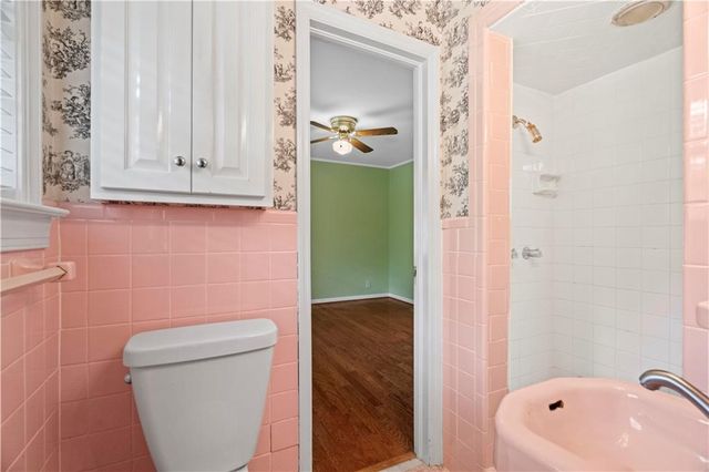 204 Sherwood Drive, Calhoun, GA 30701