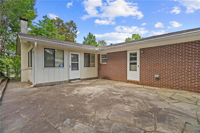 204 Sherwood Drive, Calhoun, GA 30701