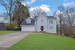 2511 Bechers Brook, Lawrenceville, GA 30043