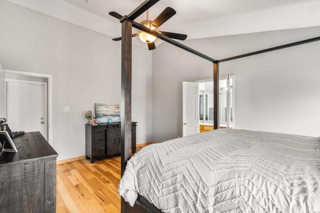 7200 Grange Avenue NW, Albuquerque, NM 87120