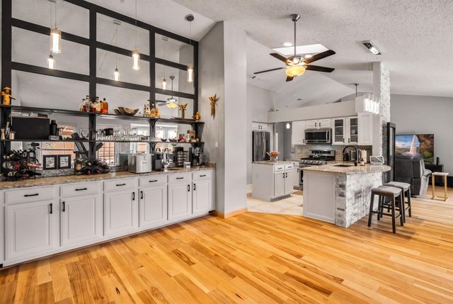 7200 Grange Avenue NW, Albuquerque, NM 87120
