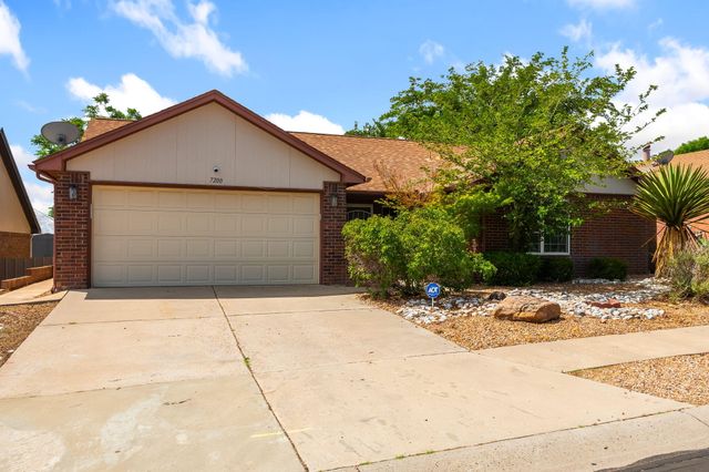 7200 Grange Avenue NW, Albuquerque, NM 87120
