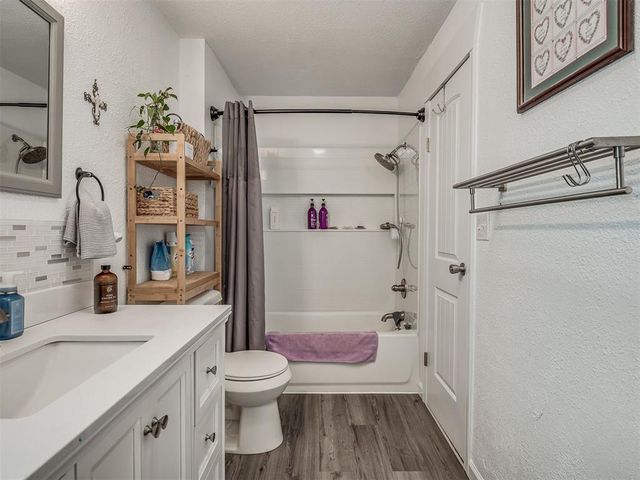 9001 S Coltrane Road, Guthrie, OK 73044