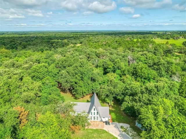 9001 S Coltrane Road, Guthrie, OK 73044