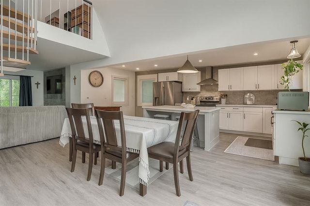 9001 S Coltrane Road, Guthrie, OK 73044