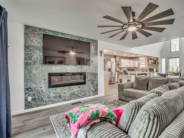 9001 S Coltrane Road, Guthrie, OK 73044