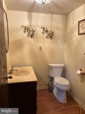 652 BILLET DR, Mechanicsburg, PA 17055