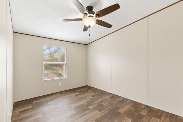 1014 Doe Run, Caldwell, TX 77836